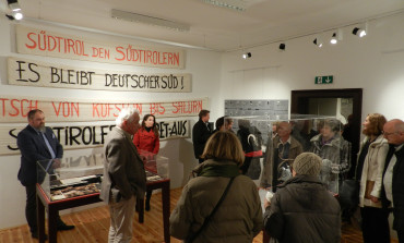 Von der „Feuernacht” zur „Autonomie” - Spannende Sonderausstellung über Südtirol im Jakob Bleyer Heimatmuseum